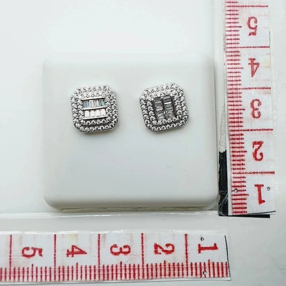 "925 Sterling Silver Plated CZ Earrings, EVBRS562 - Picture 10 of 10
